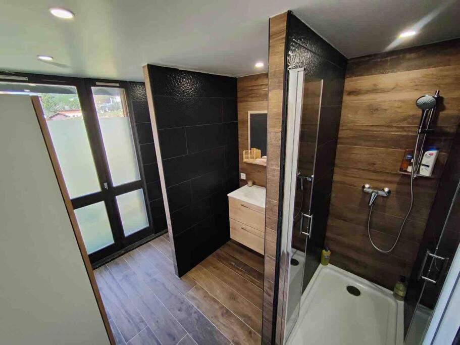Appartement Cocooning Entierement Renove Les Angles  Εξωτερικό φωτογραφία