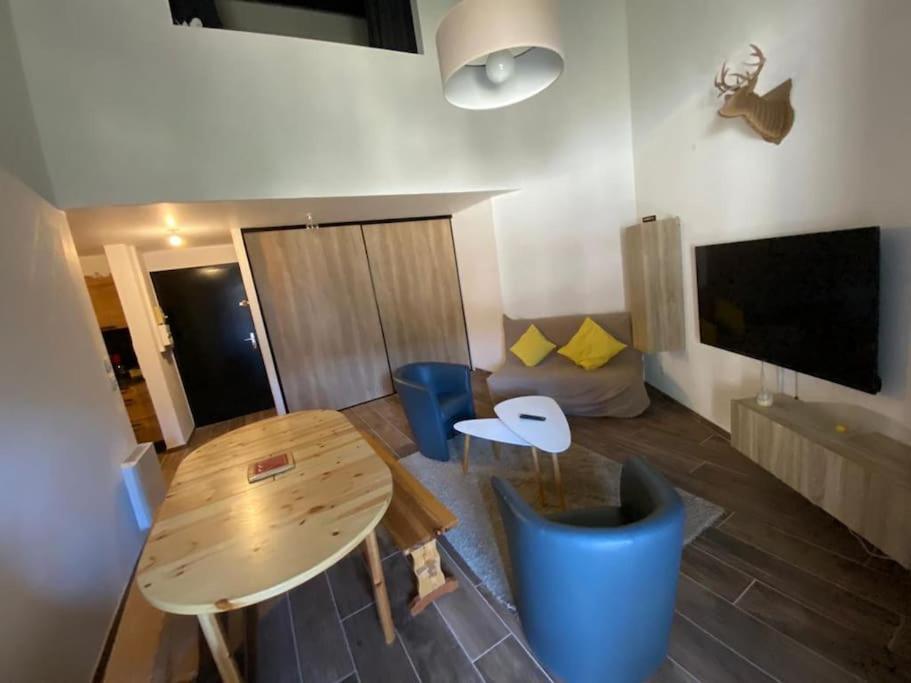 Appartement Cocooning Entierement Renove Les Angles  Εξωτερικό φωτογραφία