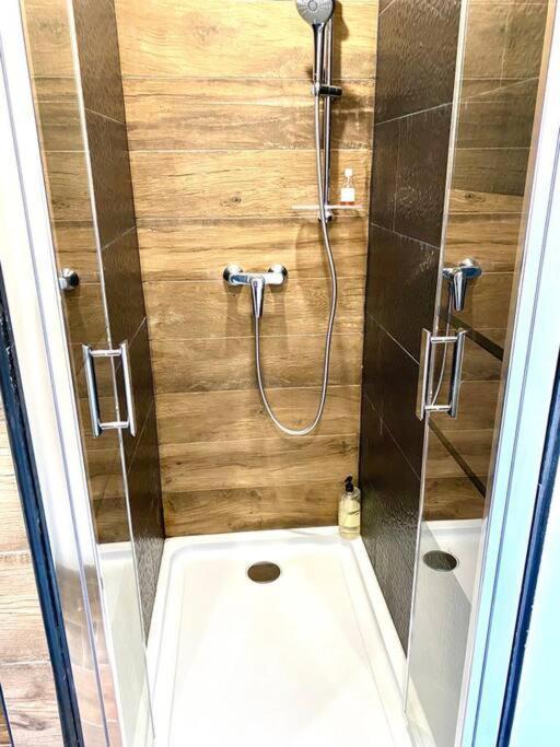 Appartement Cocooning Entierement Renove Les Angles  Εξωτερικό φωτογραφία