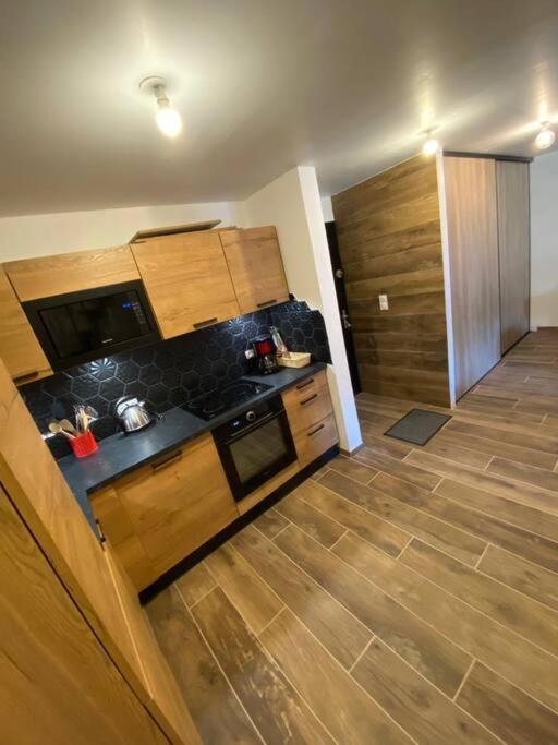 Appartement Cocooning Entierement Renove Les Angles  Εξωτερικό φωτογραφία